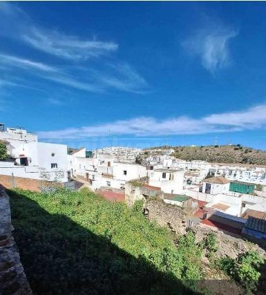 SOLAR EN VENTA EN ARCOS DE LA FRONTERA - foto 2