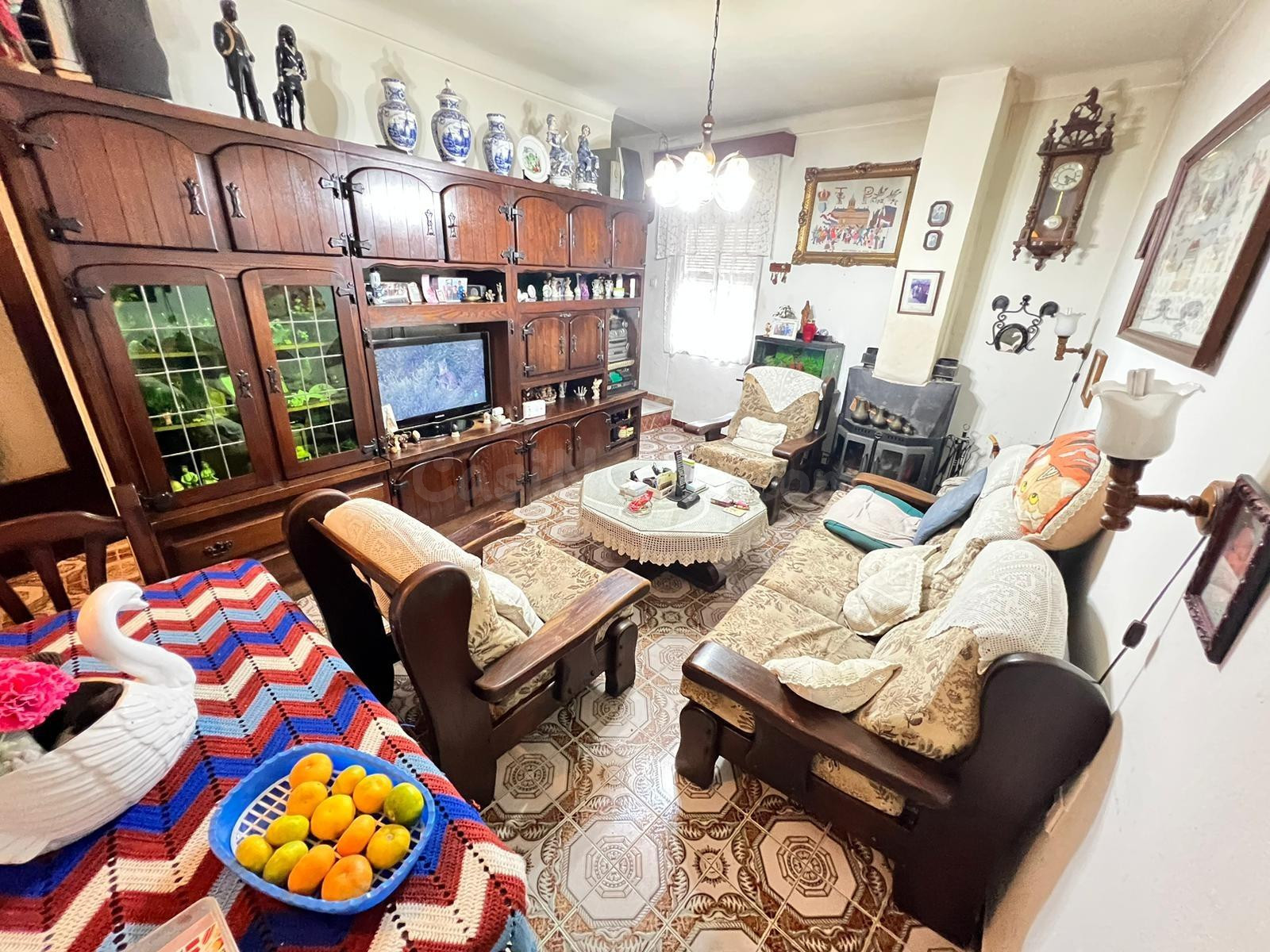VENTA CASA CON GARAJE ZONA CENTRO