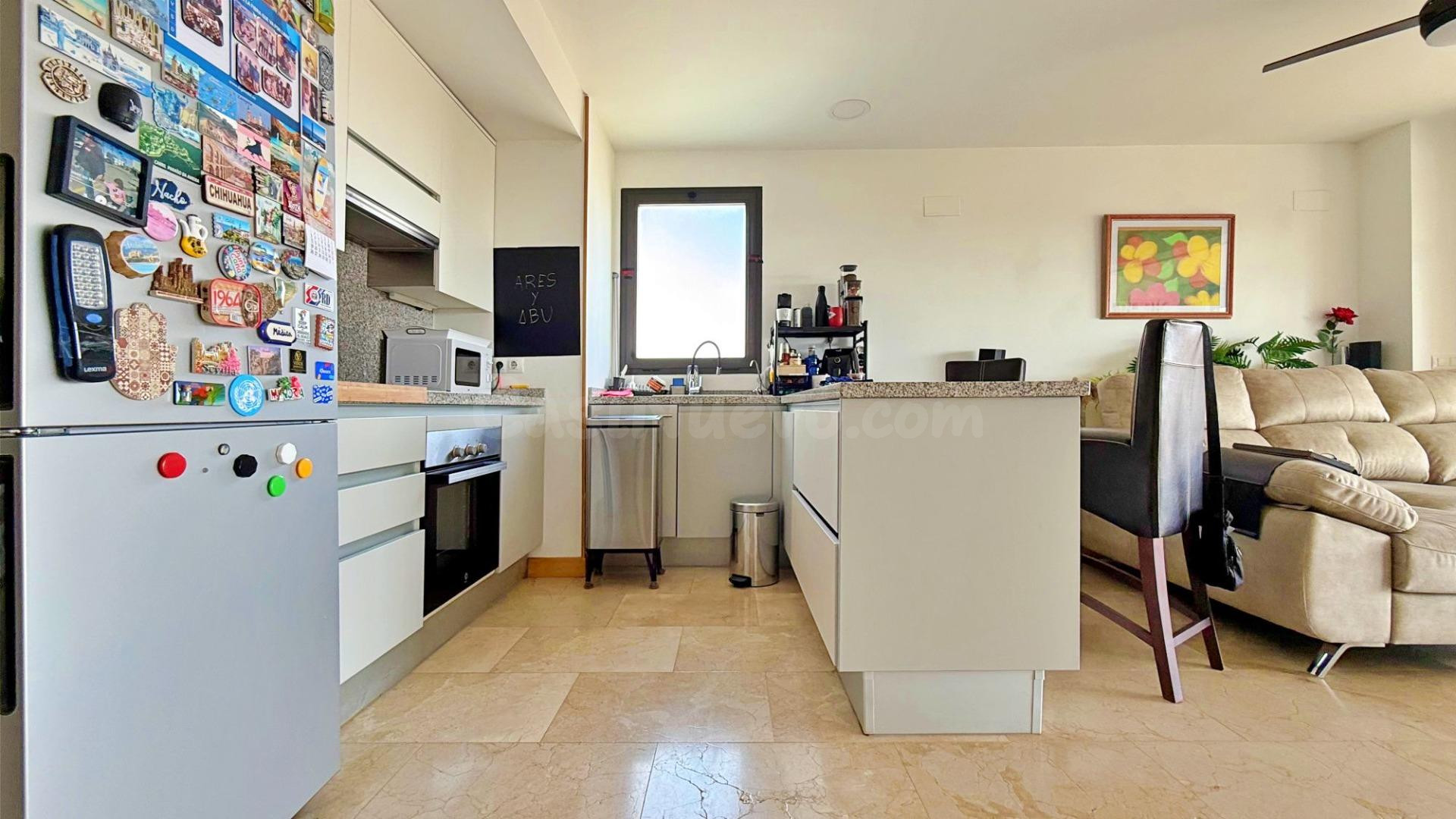 ÁTICO EN 'LOMAS DE CAMPOAMOR' CON SOLARIUM PRIVADO CON VISTA - foto 4