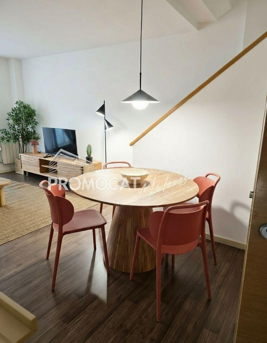 Ático dúplex de 120 m2 en Molins de Rei - foto 5