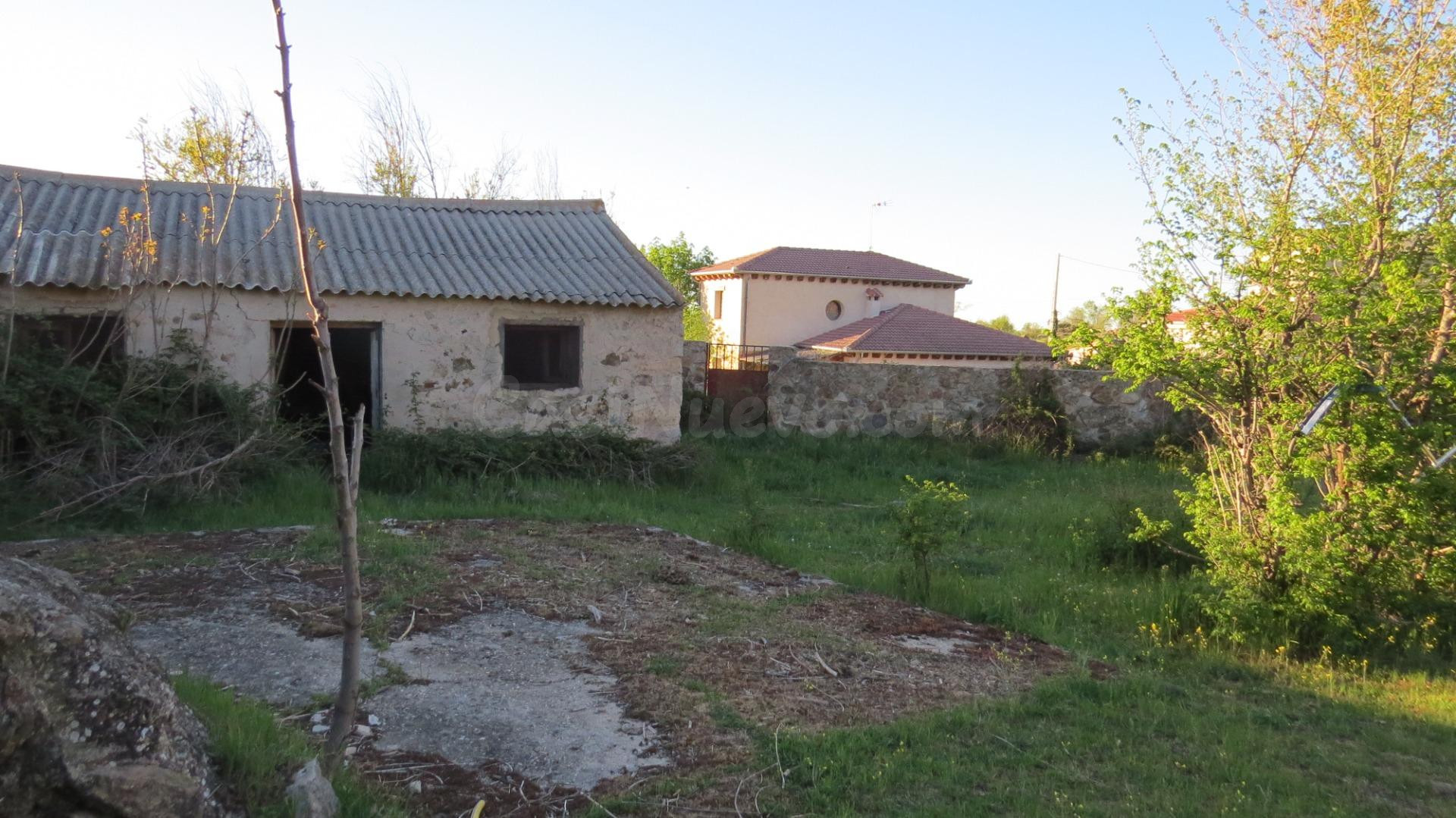 PARCELA URBANIZABLE EN LA LOSA - foto 5