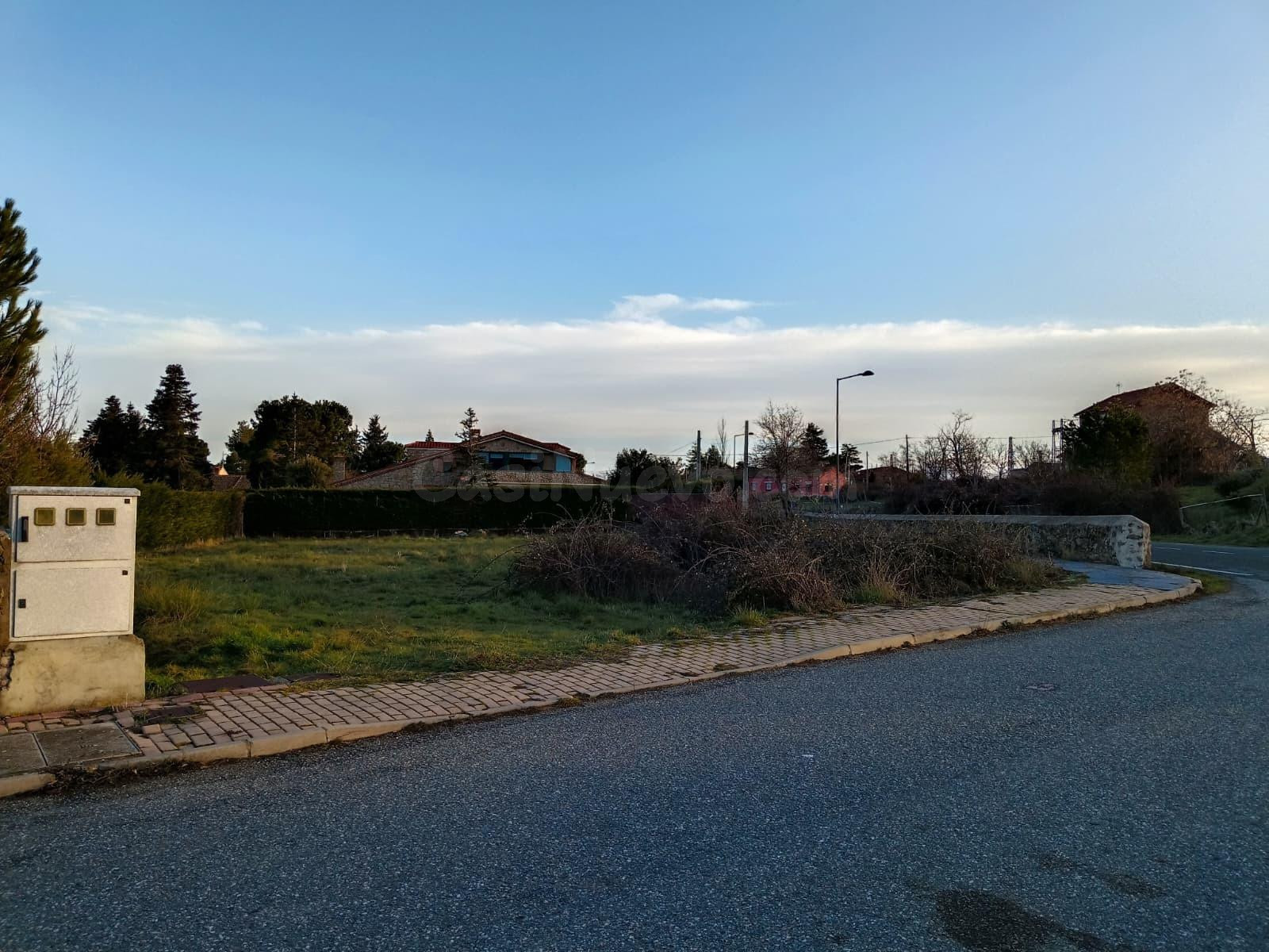 Parcela en La Losa (Las Navillas) - foto 2