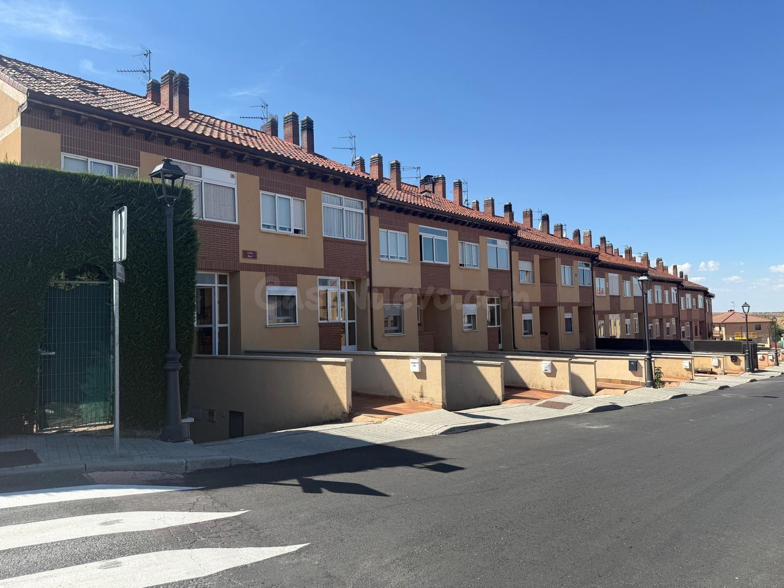 VENTA DE CHALET ADOSADO