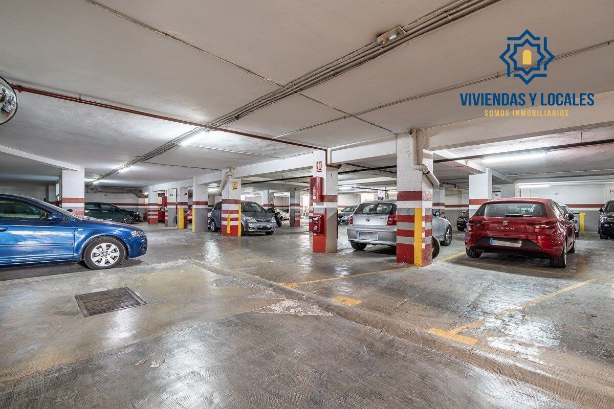 Garaje a la venta en zona Hipercor