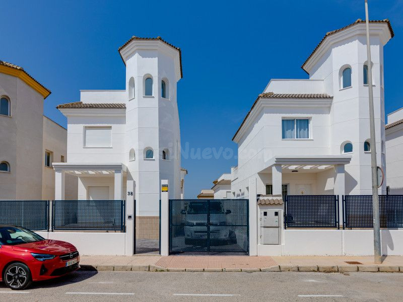 Villa 3 habitaciones 109m² en venta - La marina