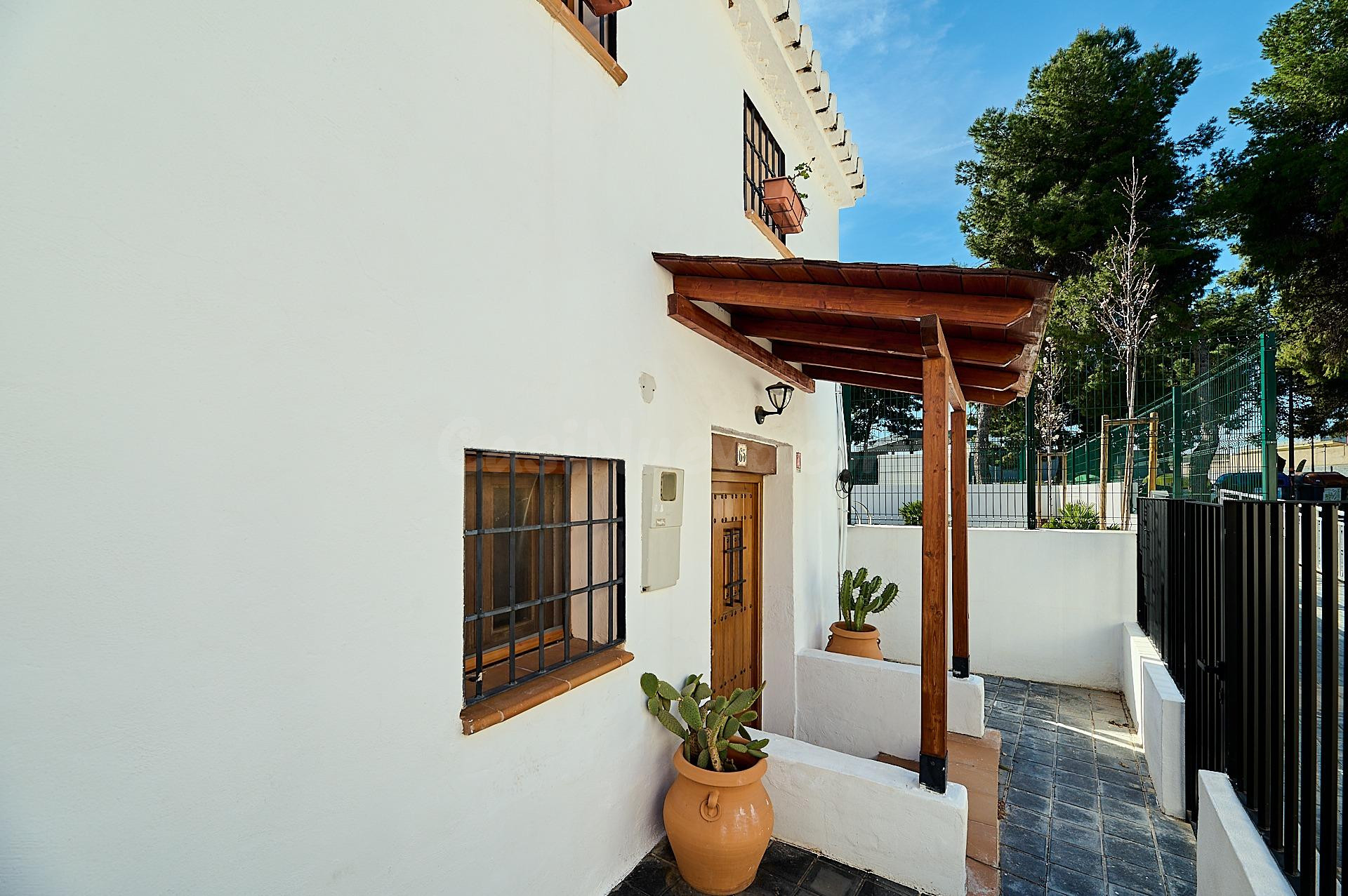 Casa 2 habitaciones 113m² en alquiler - Nou Campanar - foto 4