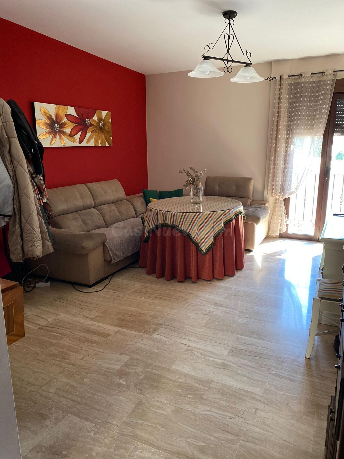 Casa independiente en Almodóvar.