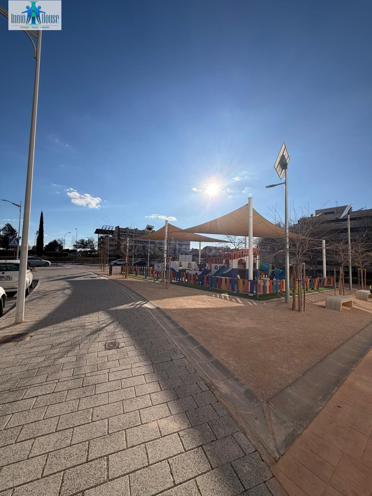 Se vende terreno urbanizable (zona Corte Inglés nuevo) - foto 2