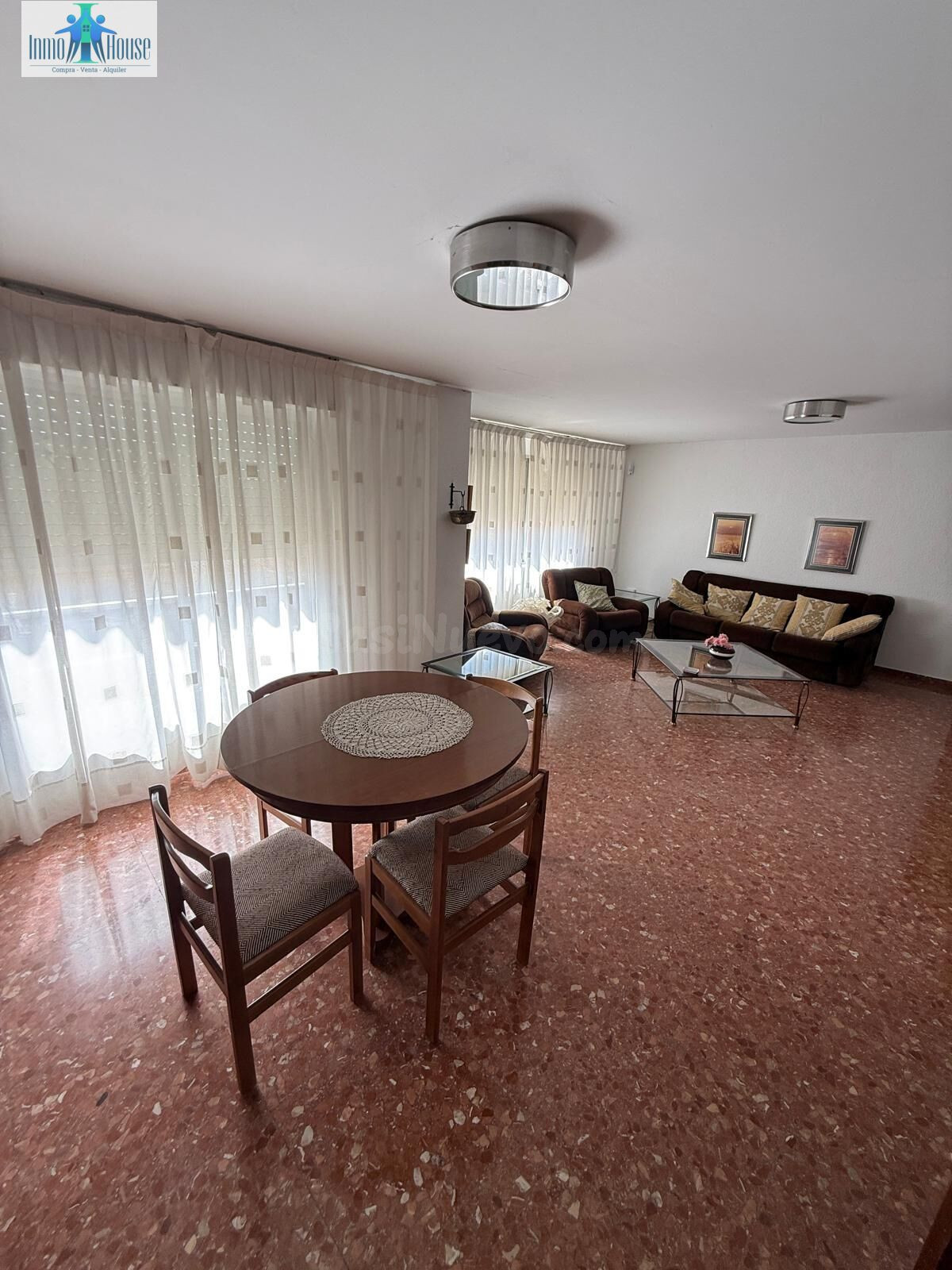 Inmohouse vende Amplia casa en Mahora con enormes posibilida - foto 4