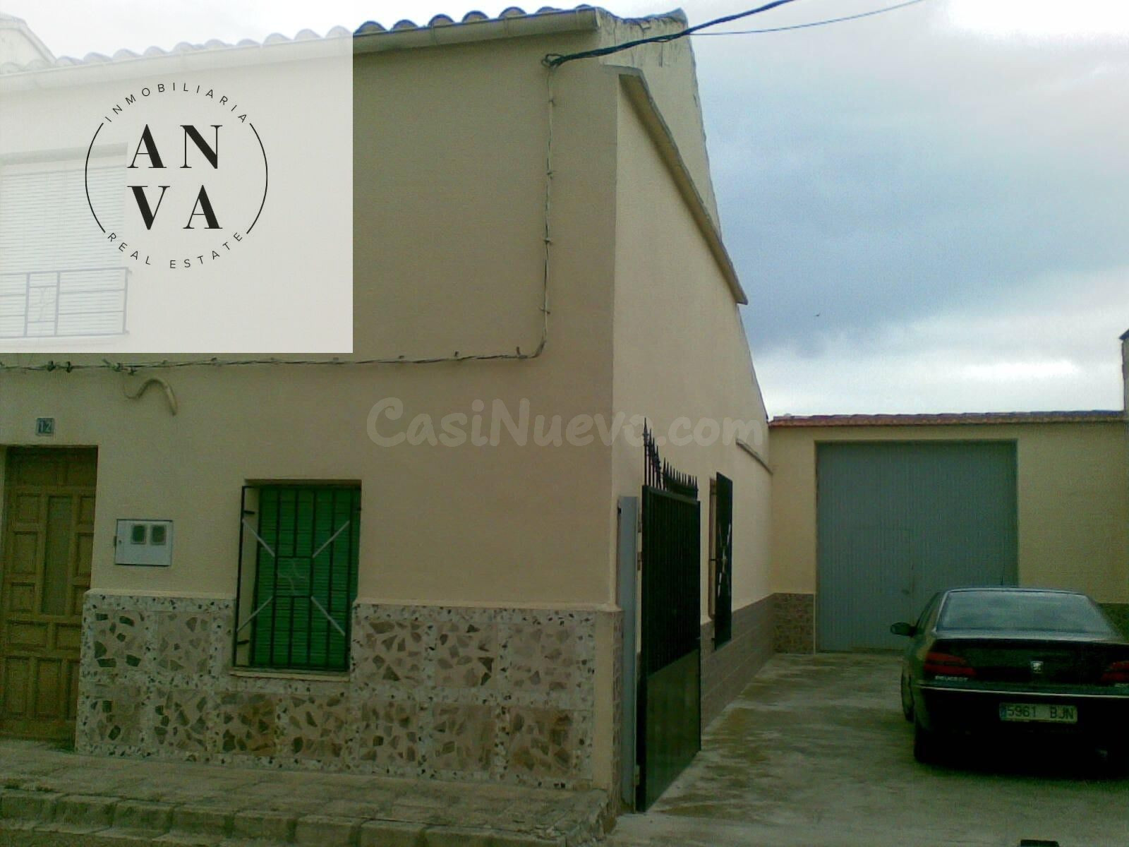 "Terreno con Casa para Reformar: Perfecto para Viviendas, Re - foto 4