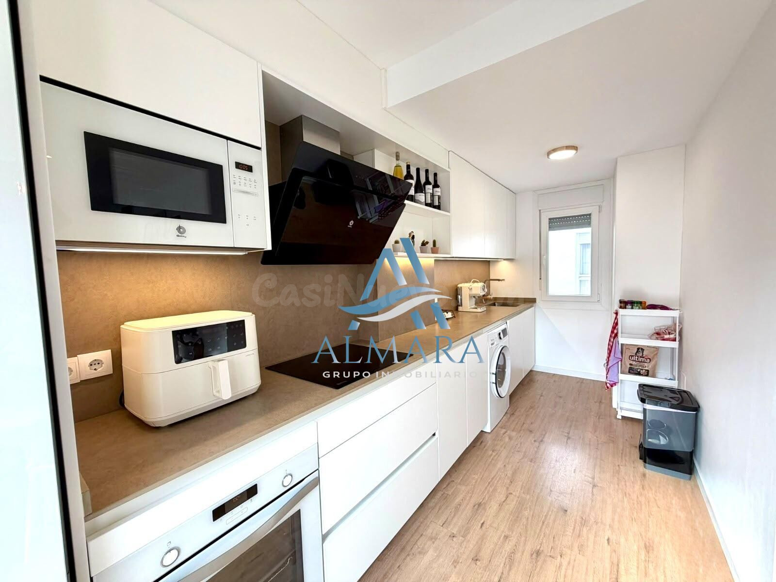 ATICO CON TERRAZA SOLARIUM Y GARAJE EN AGUILAS - foto 4