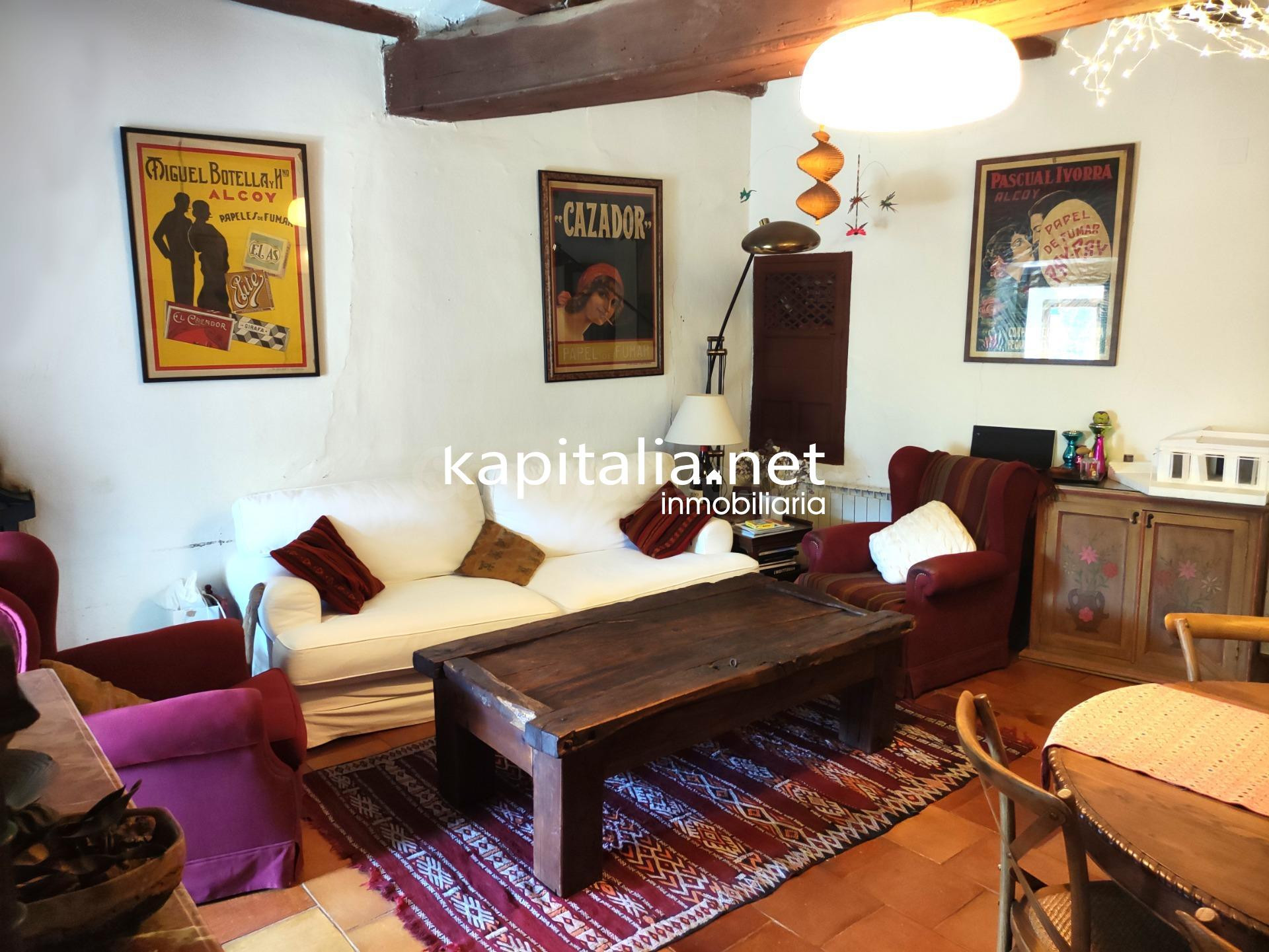 GRAN CASA SEÑORIAL A LA VENTA EN BOCAIRENT - foto 2