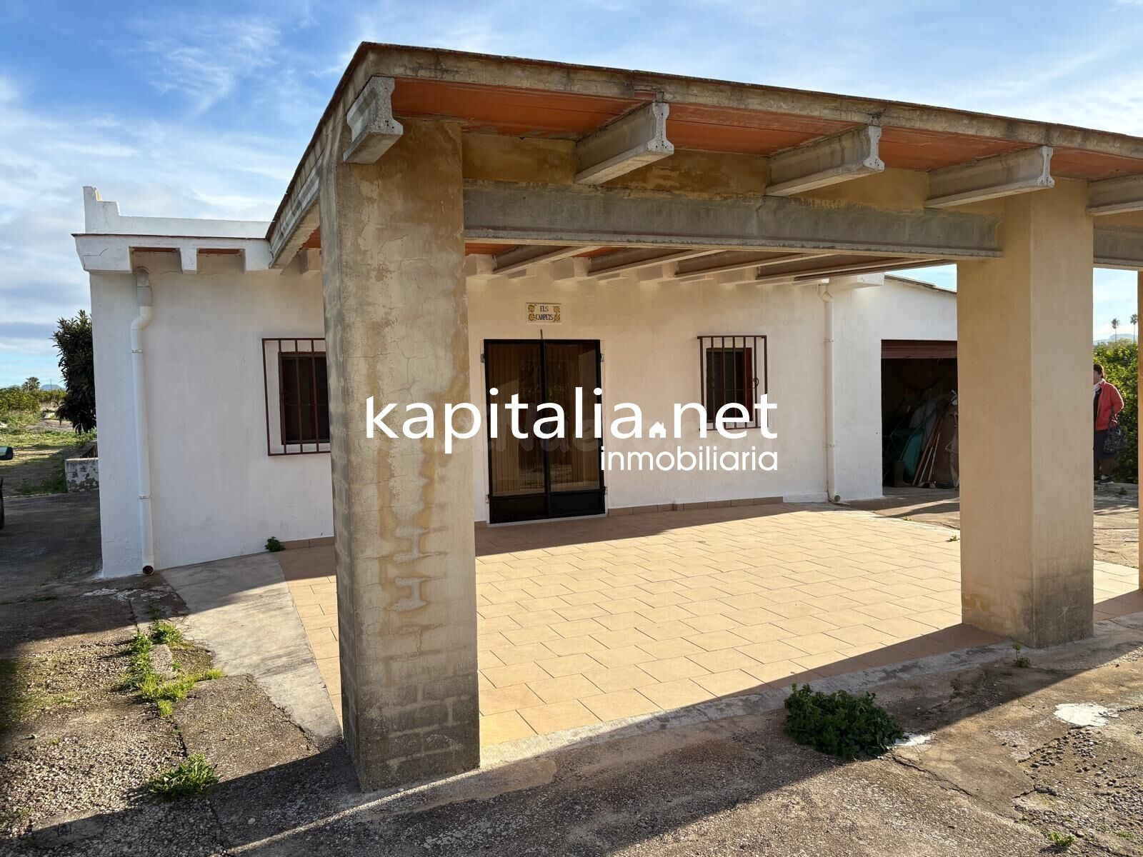 CASA DE CAMPO CON PARCELA DE 12.000MTRS  A LA VENTA EN LLOCN - foto 2