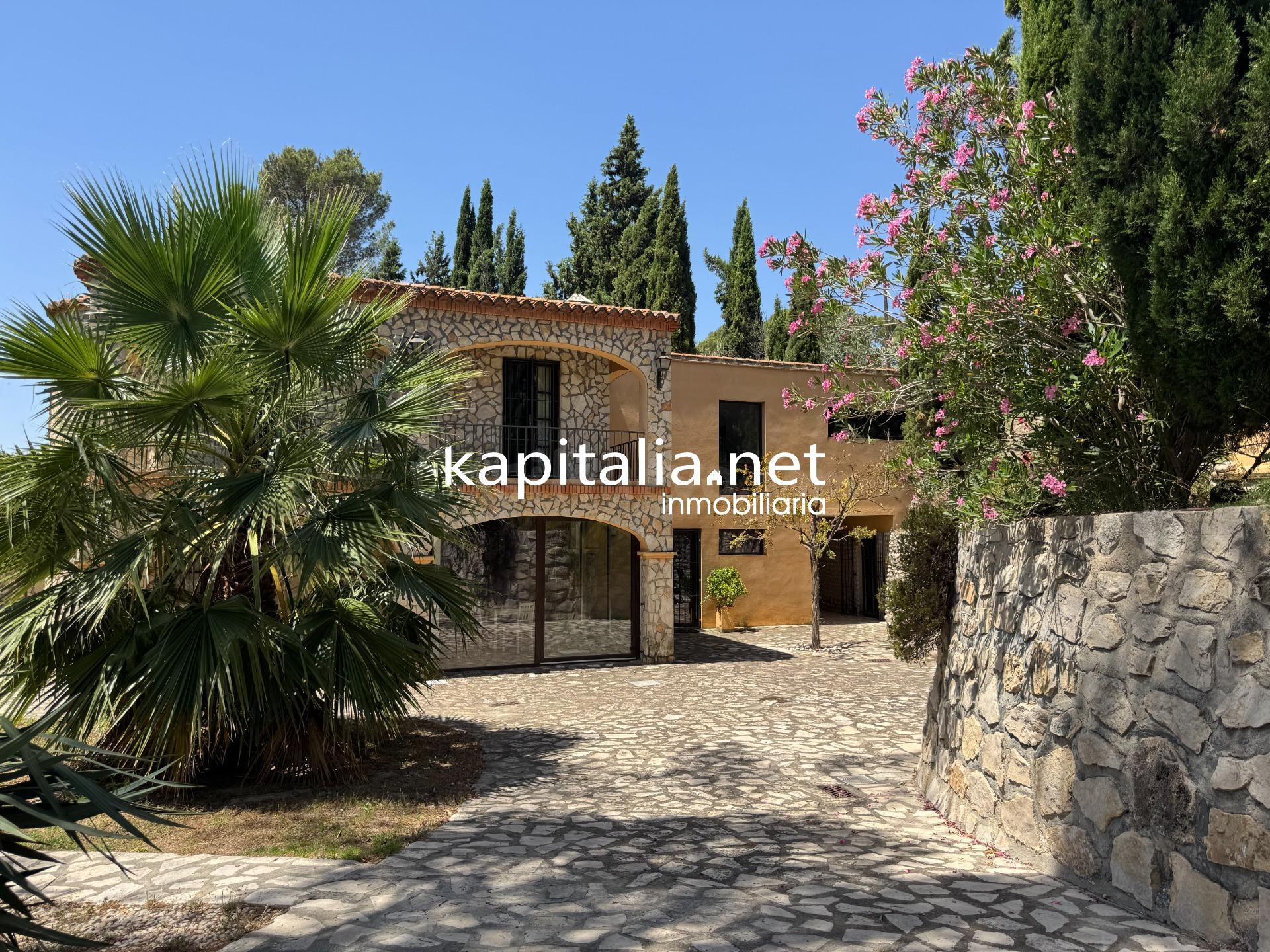 Espectacular chalet/villa en VENTA de lujo en Bixquert con p - foto 2