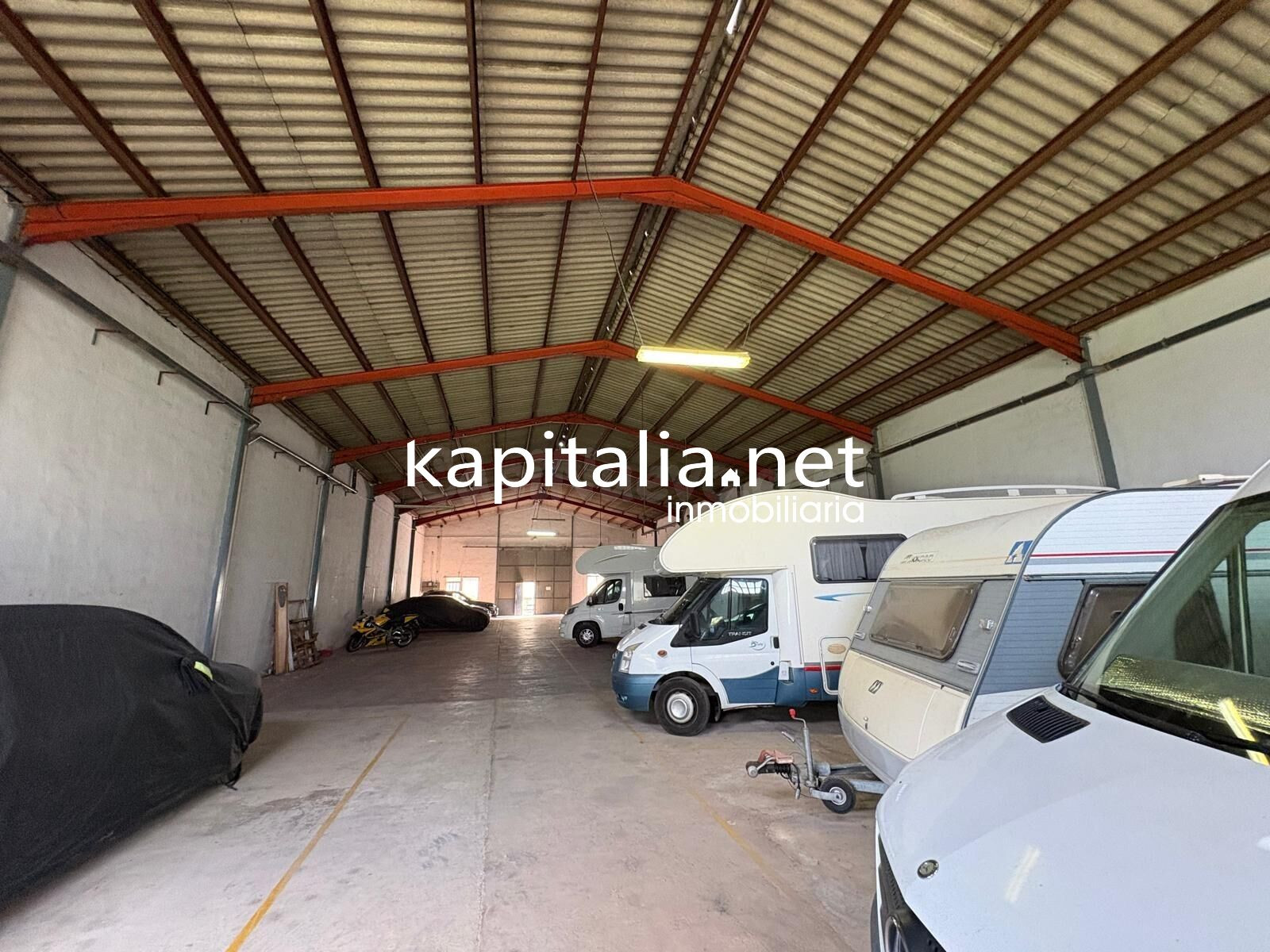 NAVE EN SOLAR URBANO RESIDENCIAL A LA VENTA EN ALCUDIA DE CR - foto 5