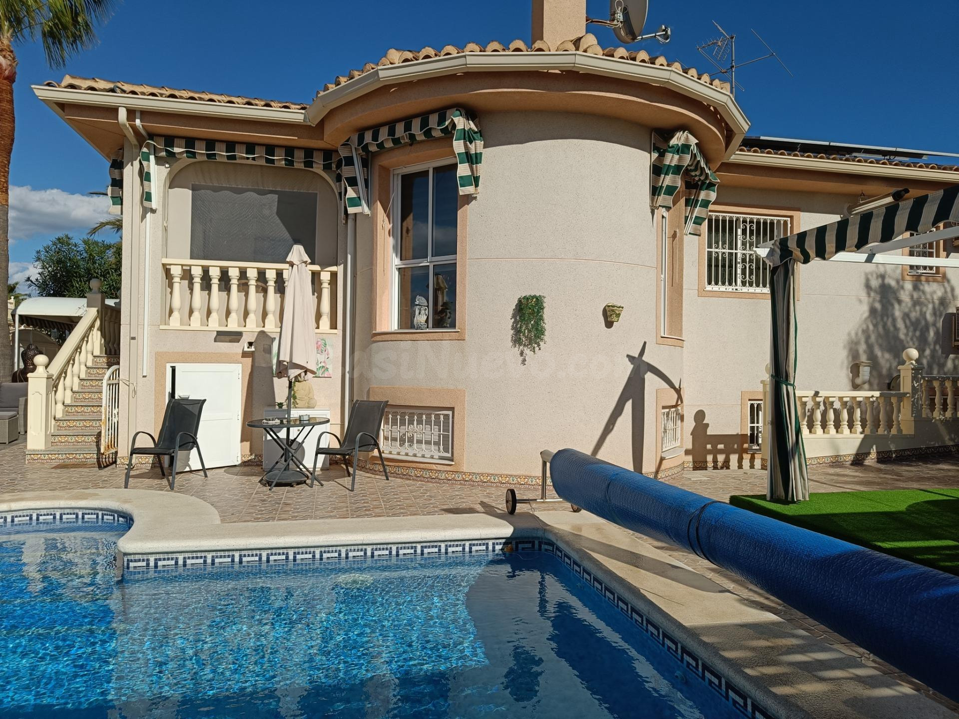 Chalet 5 habitaciones 190m² en venta - Residencial benimar - foto 3