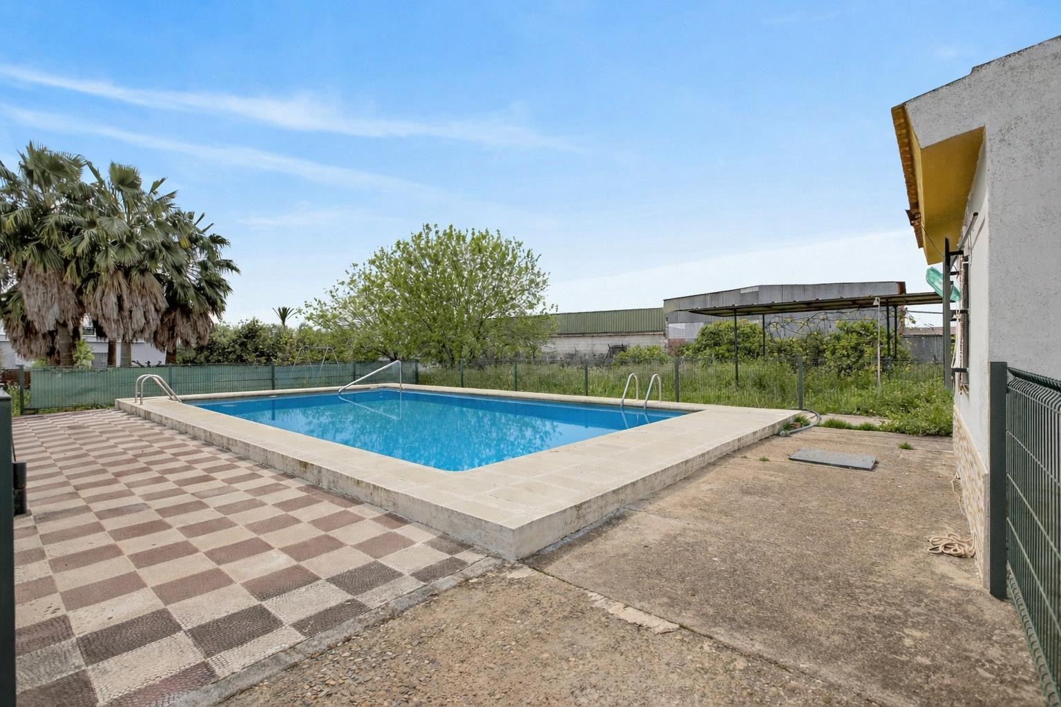 Casa de Campo Urb. Las Tres Palmeras (Carmona) - foto 3
