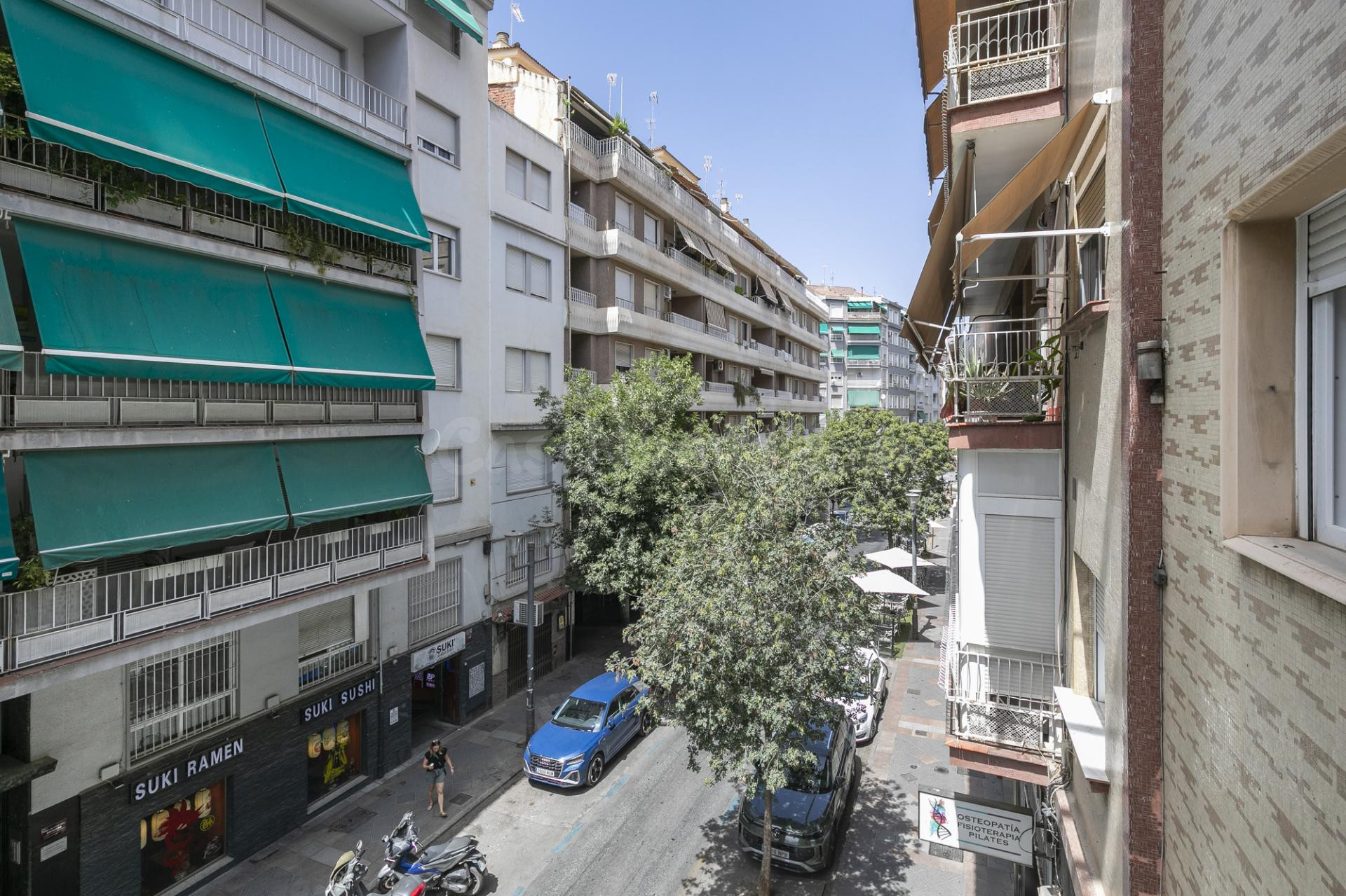 ✨ EXCLUSIVO PISO DE 253 m2 EN GRANADA CENTRO – 2.800 €/MES DE RENTABILIDAD