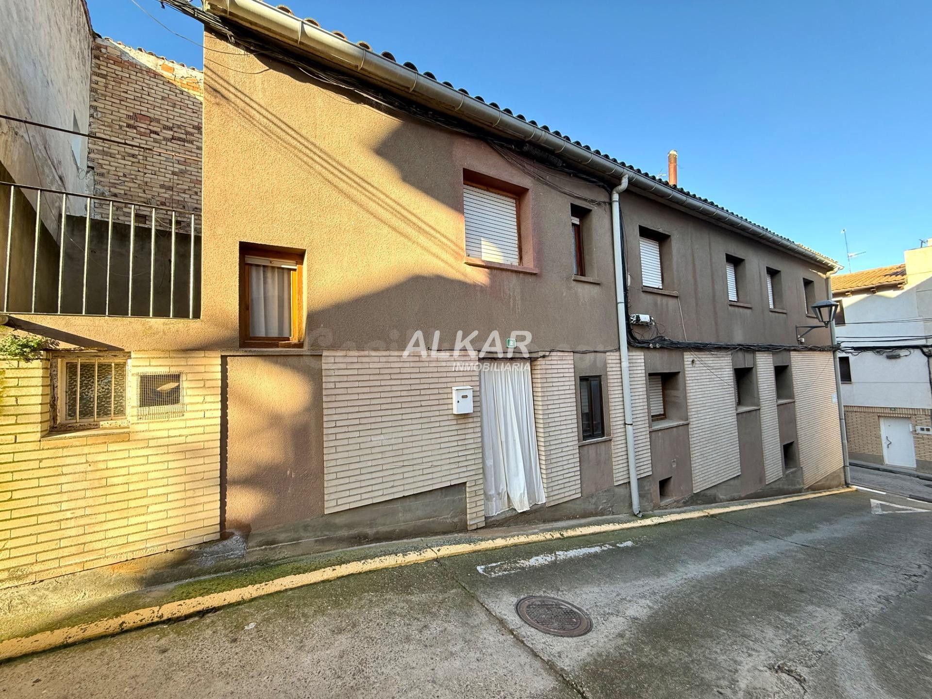 CASA EN VENTA EN CASCANTE - foto 2
