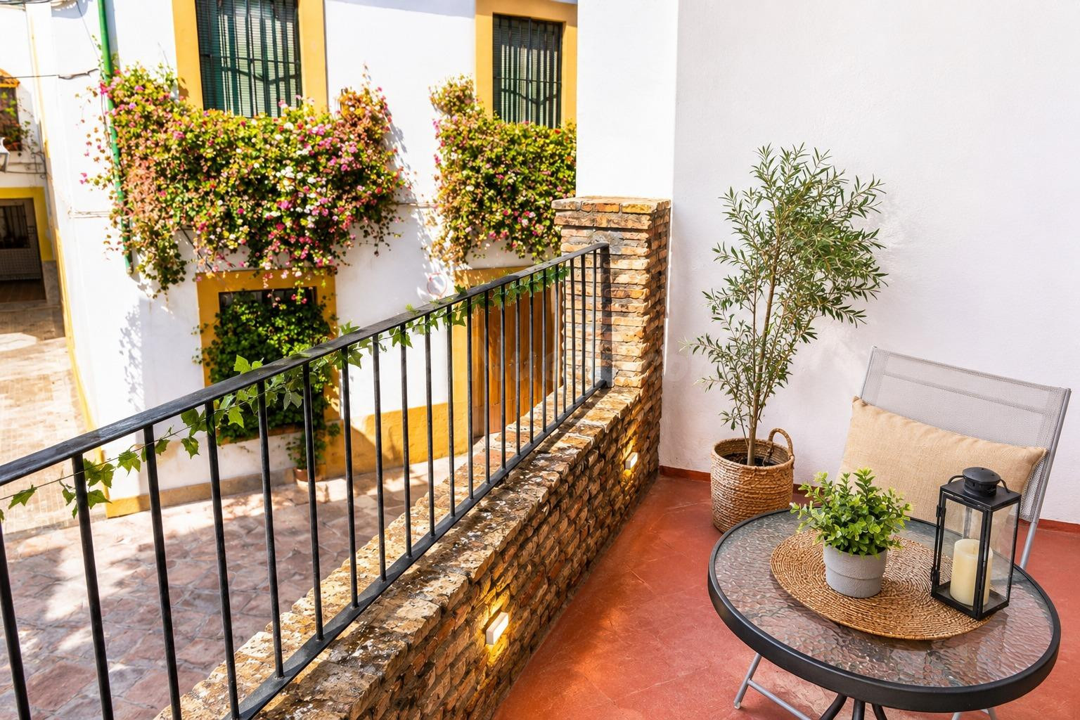 ESPECTACULAR CASA EN JULIO DE ROMERO DE TORRES, SIETE habitaciones!!!!