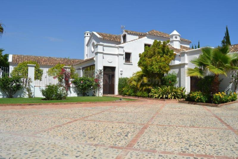 Villa 6 habitaciones 700m² en alquiler - Marbella