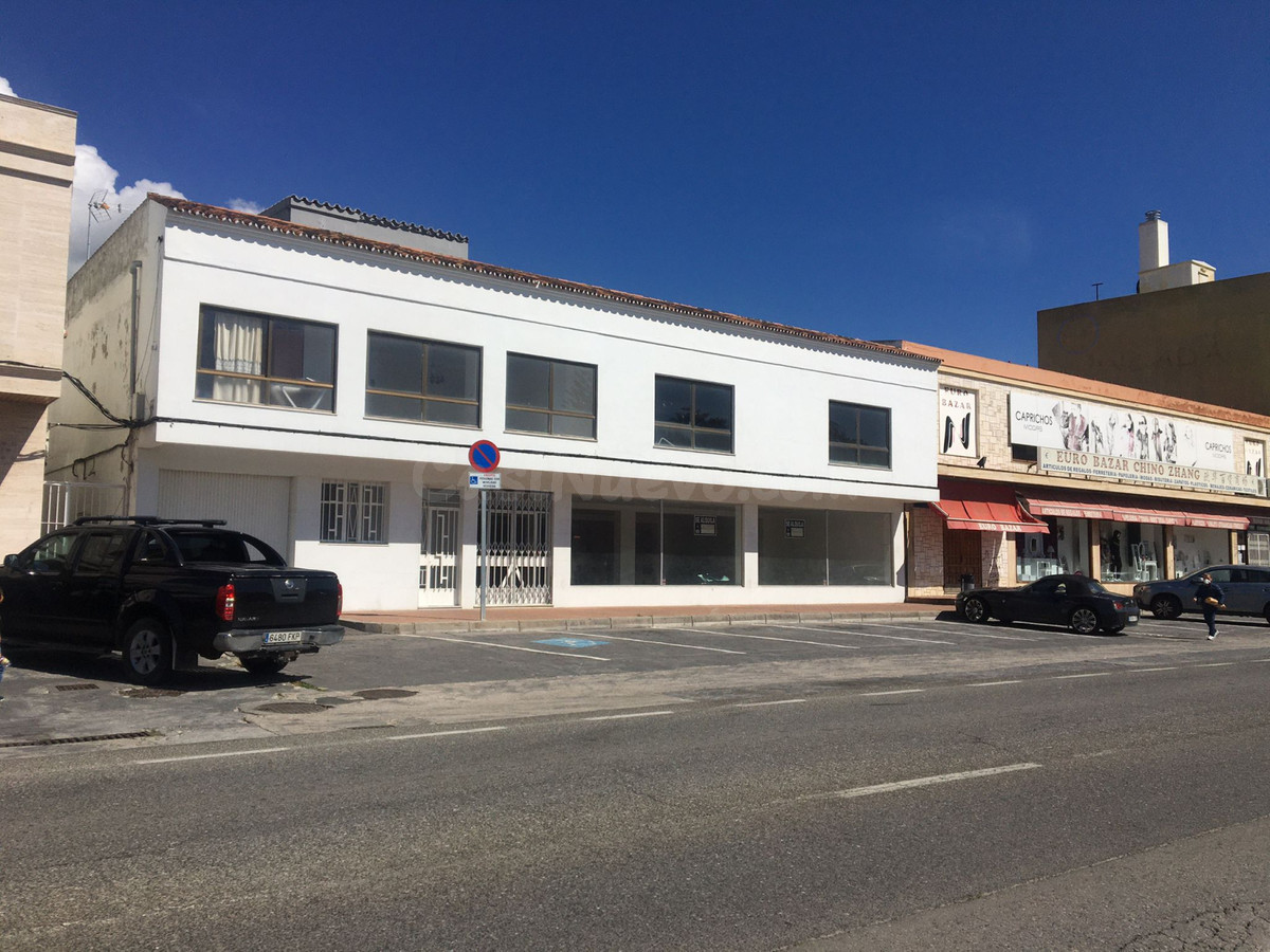 Negocio 1467m² en alquiler - San Roque Pueblo