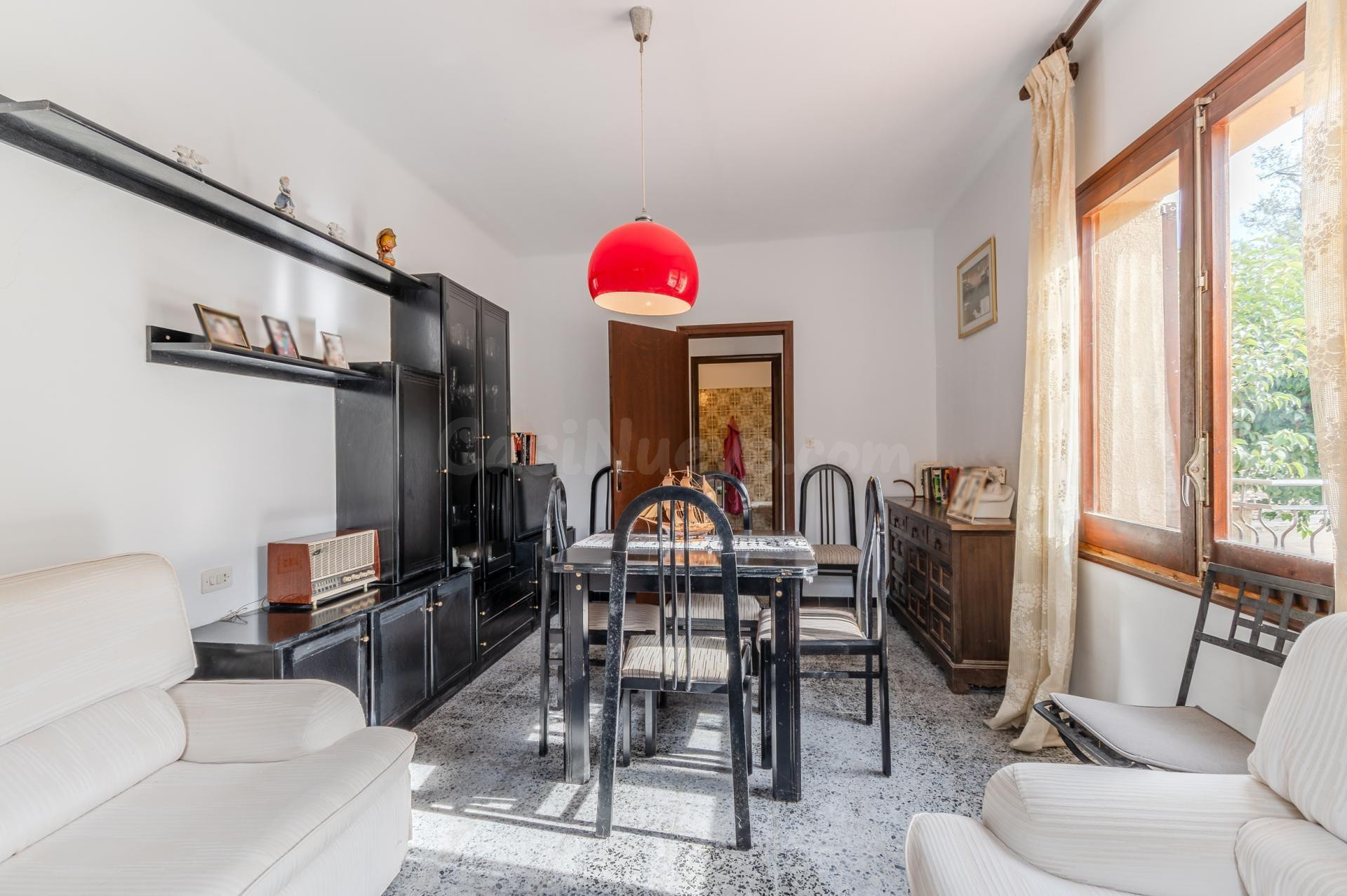 Casa unifamiliar aislada en Sant Llorenç de la Muga - foto 3