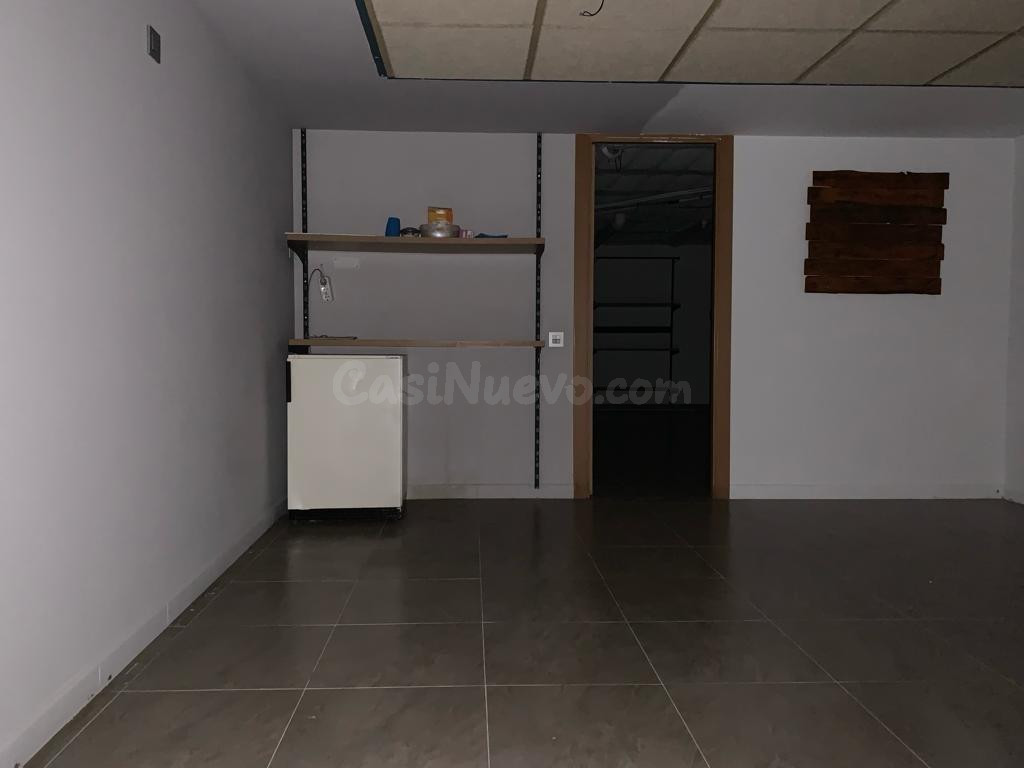 LOCAL COMERCIAL EN ALQUILER - foto 4