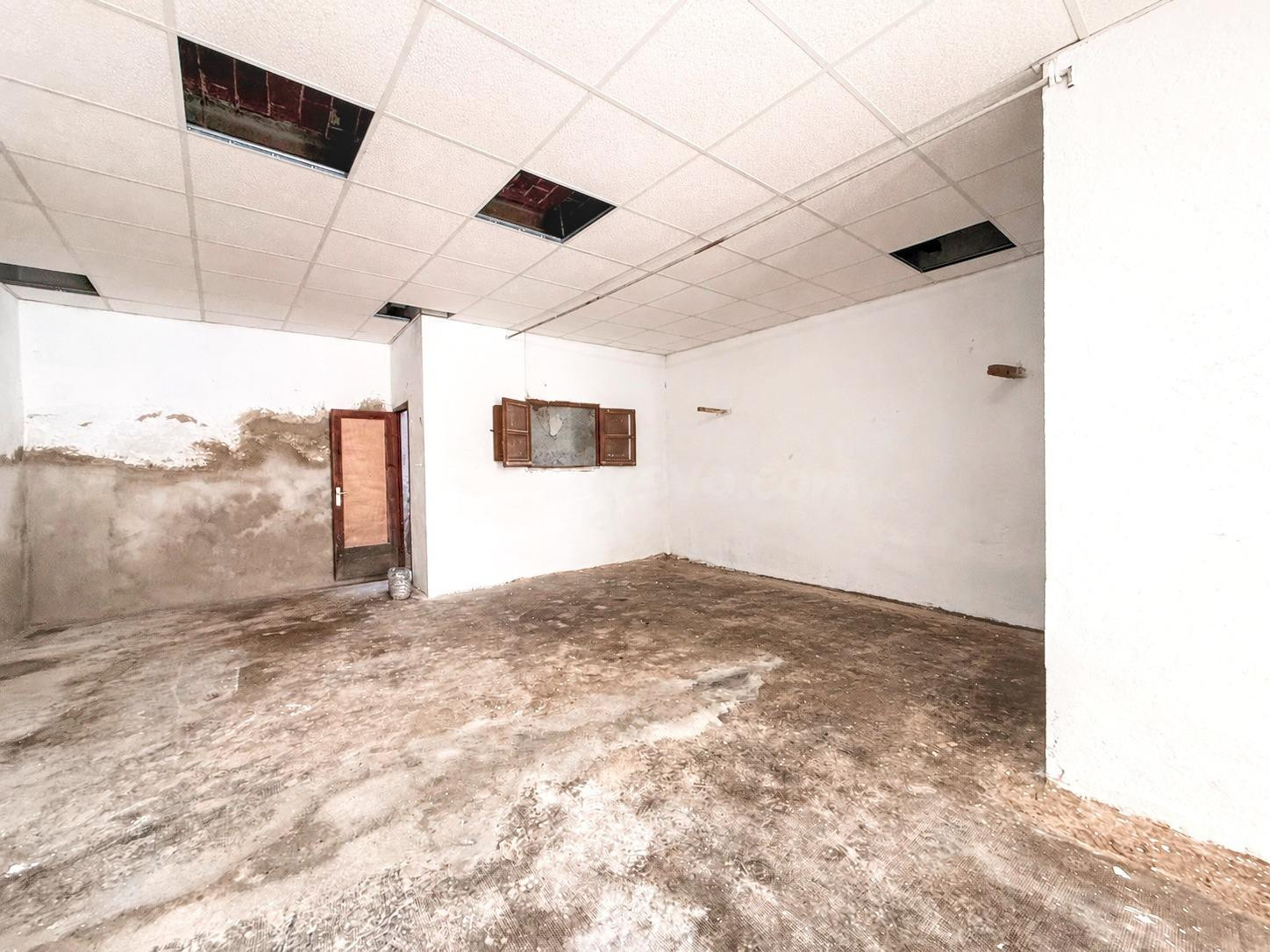 ALMACÉN EN ALQUILER EN EL CENTRO DE LES CASES D’ALCANAR