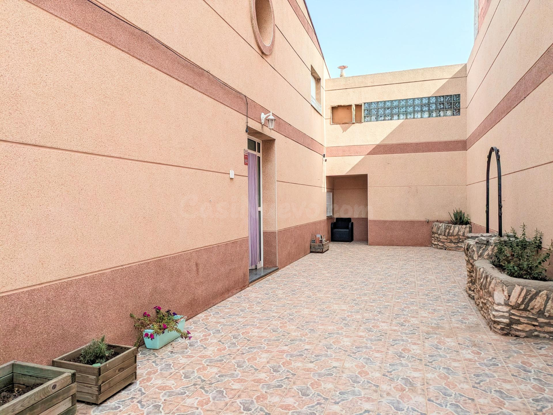 CASA EN VENTA 5 HA SANTA BRABARA - foto 2