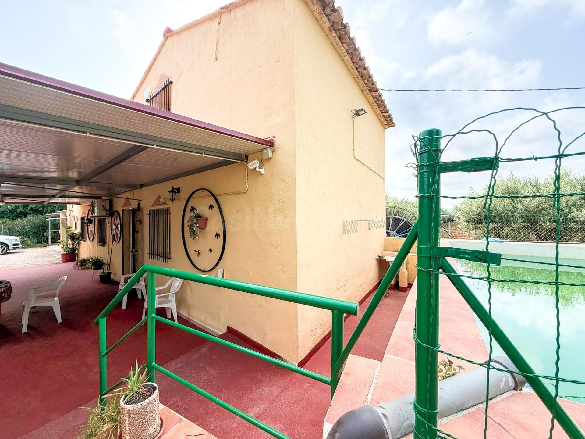 FANTASTICA MASIA CON PISCINA Y AMPLIA PARCELA EN VENTA - foto 5