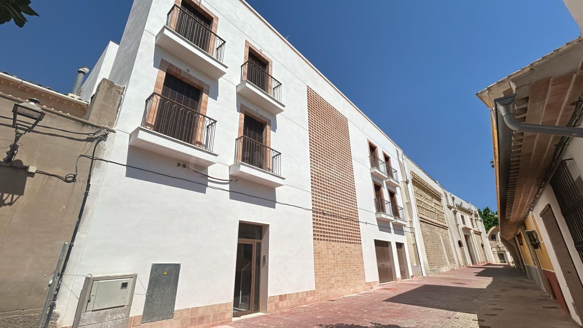 Moderno Apartamento en Hondón de las Nieves: Comodidad y Naturaleza a tu Alcance