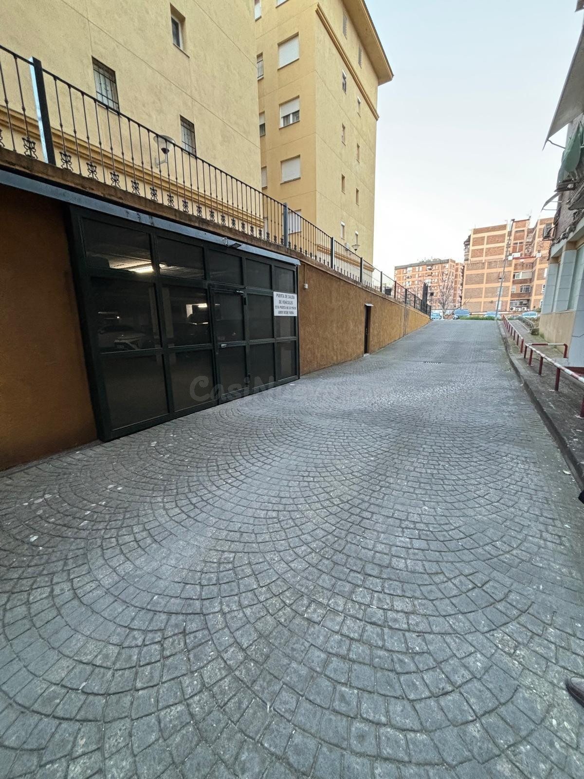 ¡¡ PLAZA DE GARAJE EN  AVENIDA DE CARLOS III !!