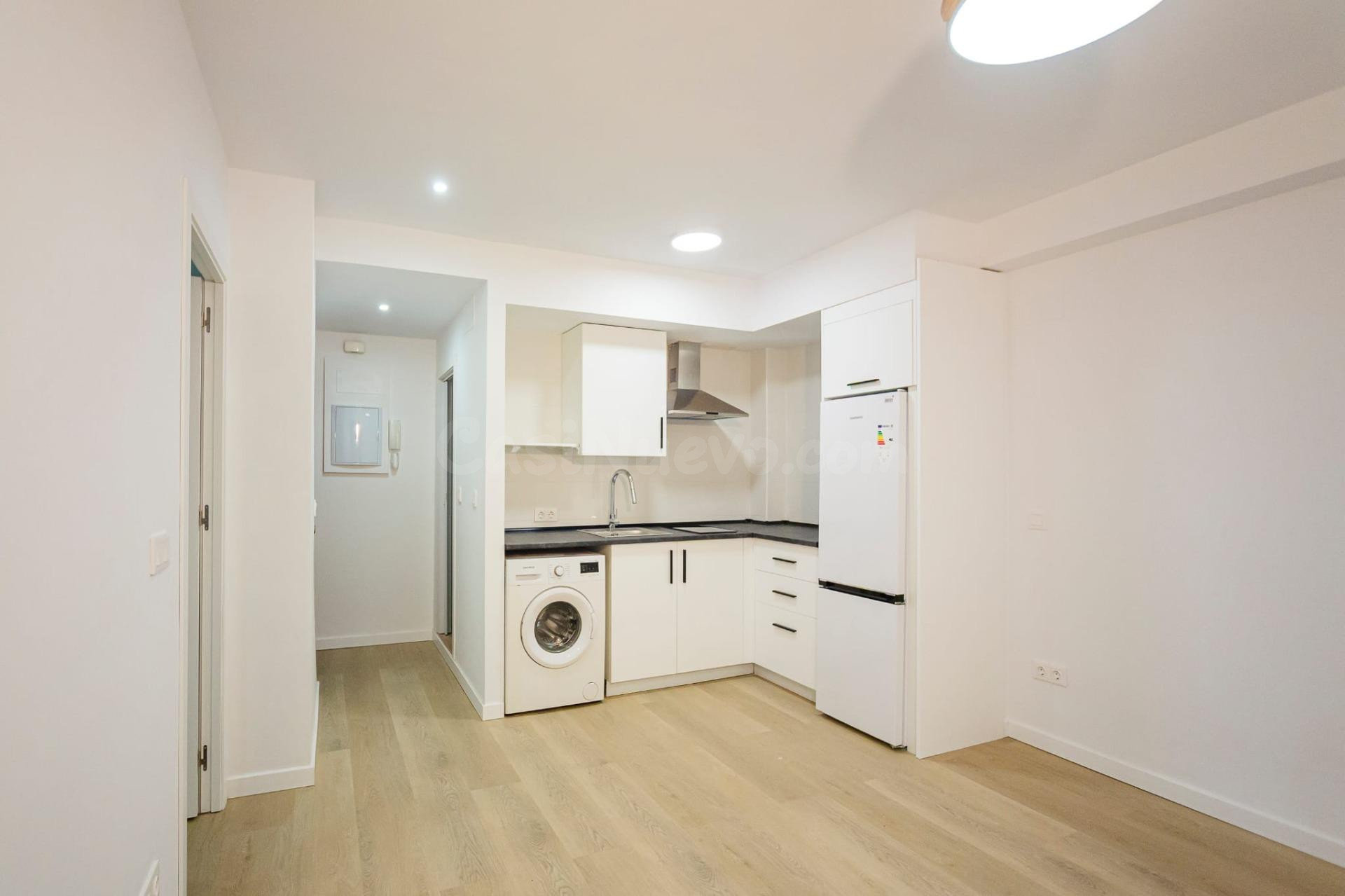 ¡¡ APARTAMENTO REFORMADO CON TRASTERO, EN CASCO ANTIGUO !!