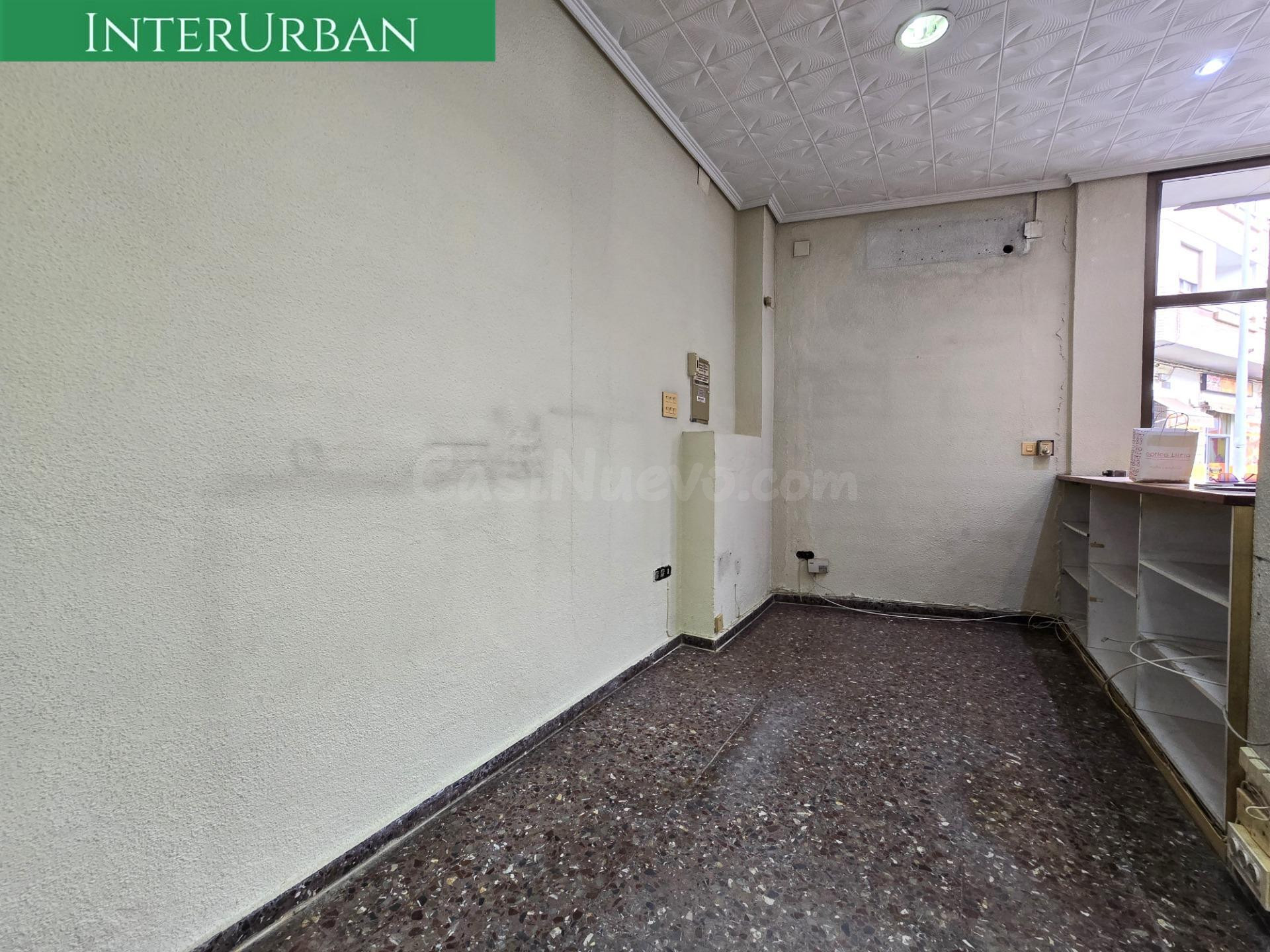 Amplio Bajo Comercial con 178 m2 en alquiler en Llíria – Zon - foto 4