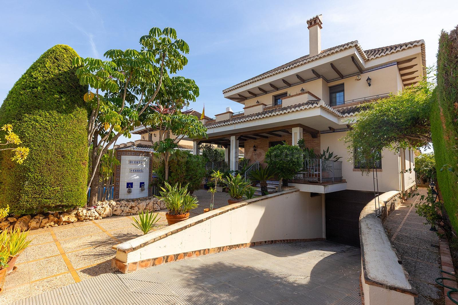 Exclusiva Villa de Lujo en La Veleta, Torrevieja - 2,400,000€