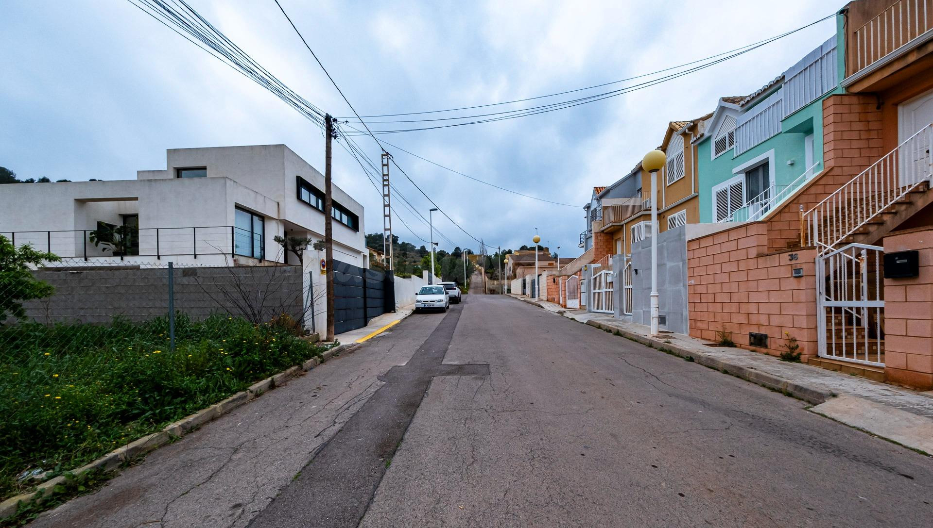 PARCELA URBANA PENDIENTE DE URBANIZAR EN TORRES TORRES - foto 5