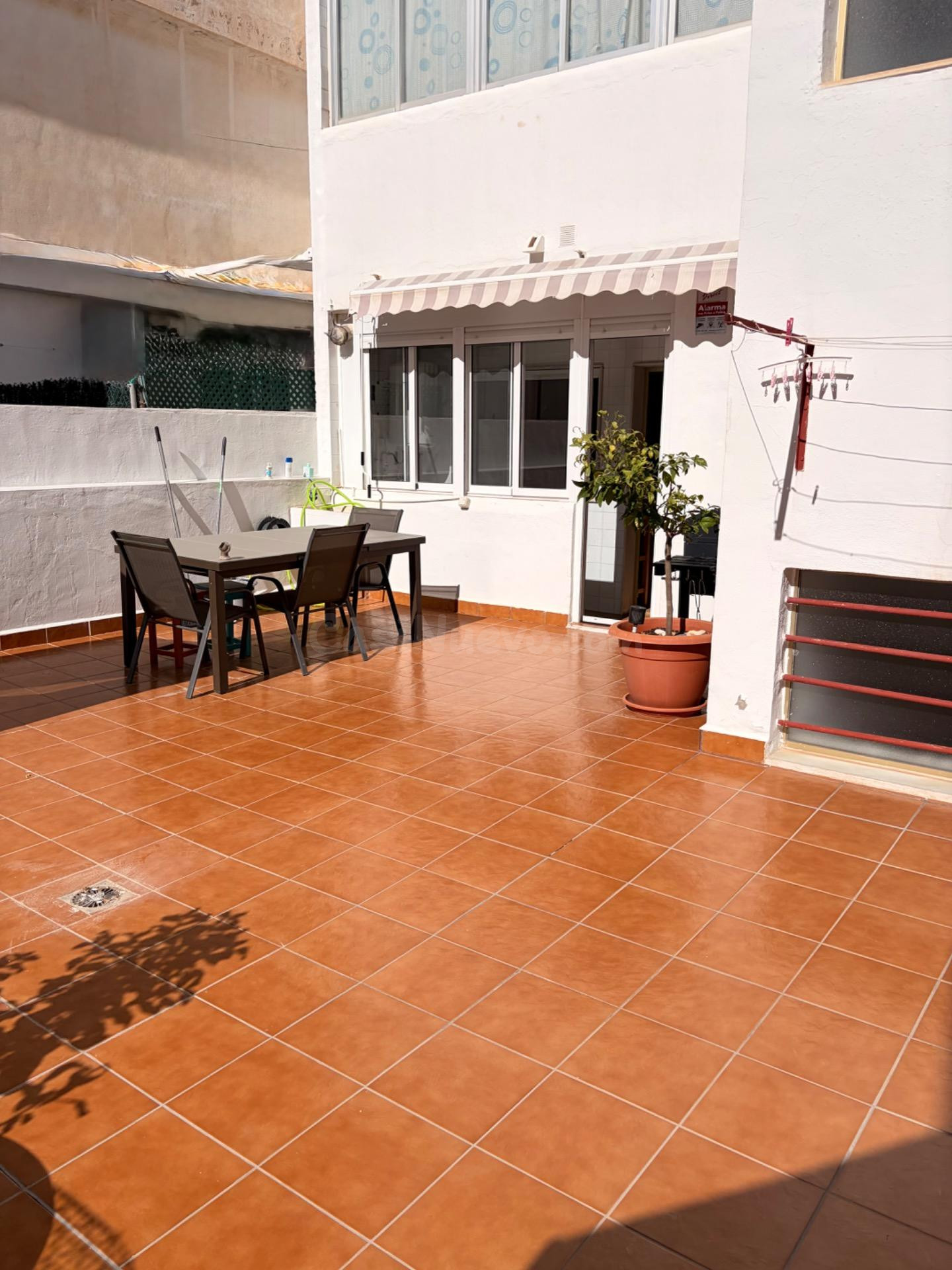 Amplia vivienda con garaje a 500 metros del mar – San Pedro del Pinatar