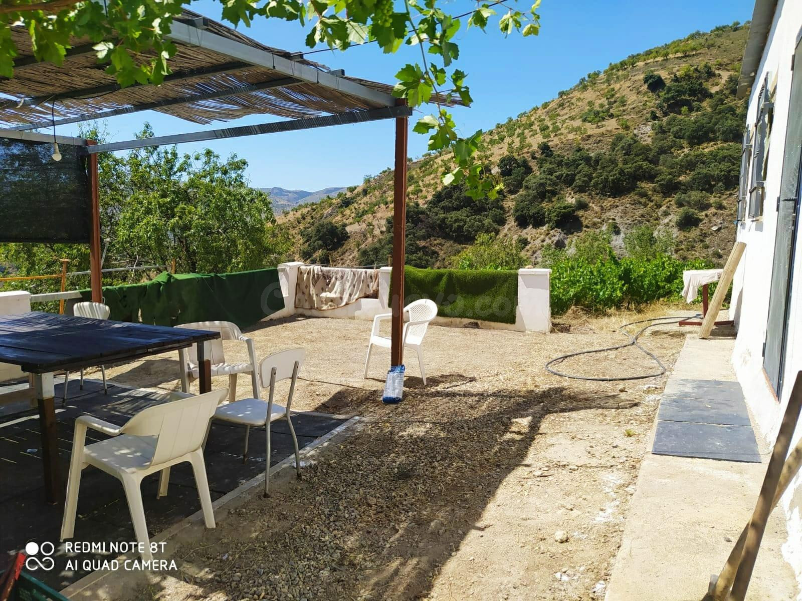 VENTA DE CASA-CORTIJO CON TERRENO EN LA ALPUJARRA GRANADINA. - foto 3