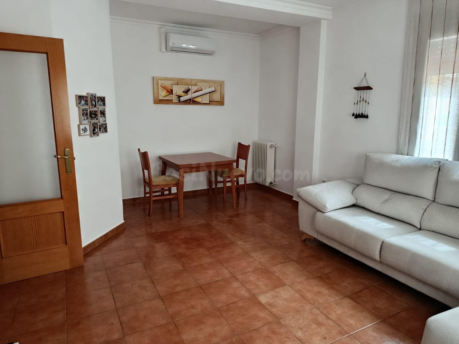 CHALET VPO EN VILLARROBLEDO - foto 4