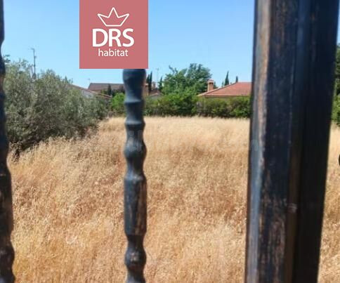 TERRENO EN URBANIZACIÓN MIRALCAMPO - foto 3