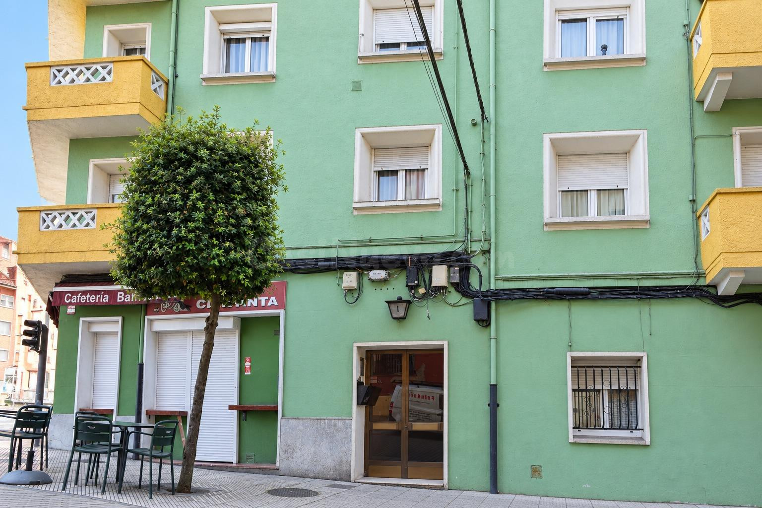 PISO CON ASCENSOR - Cuatro dormitorios para crear un hogar a - foto 3