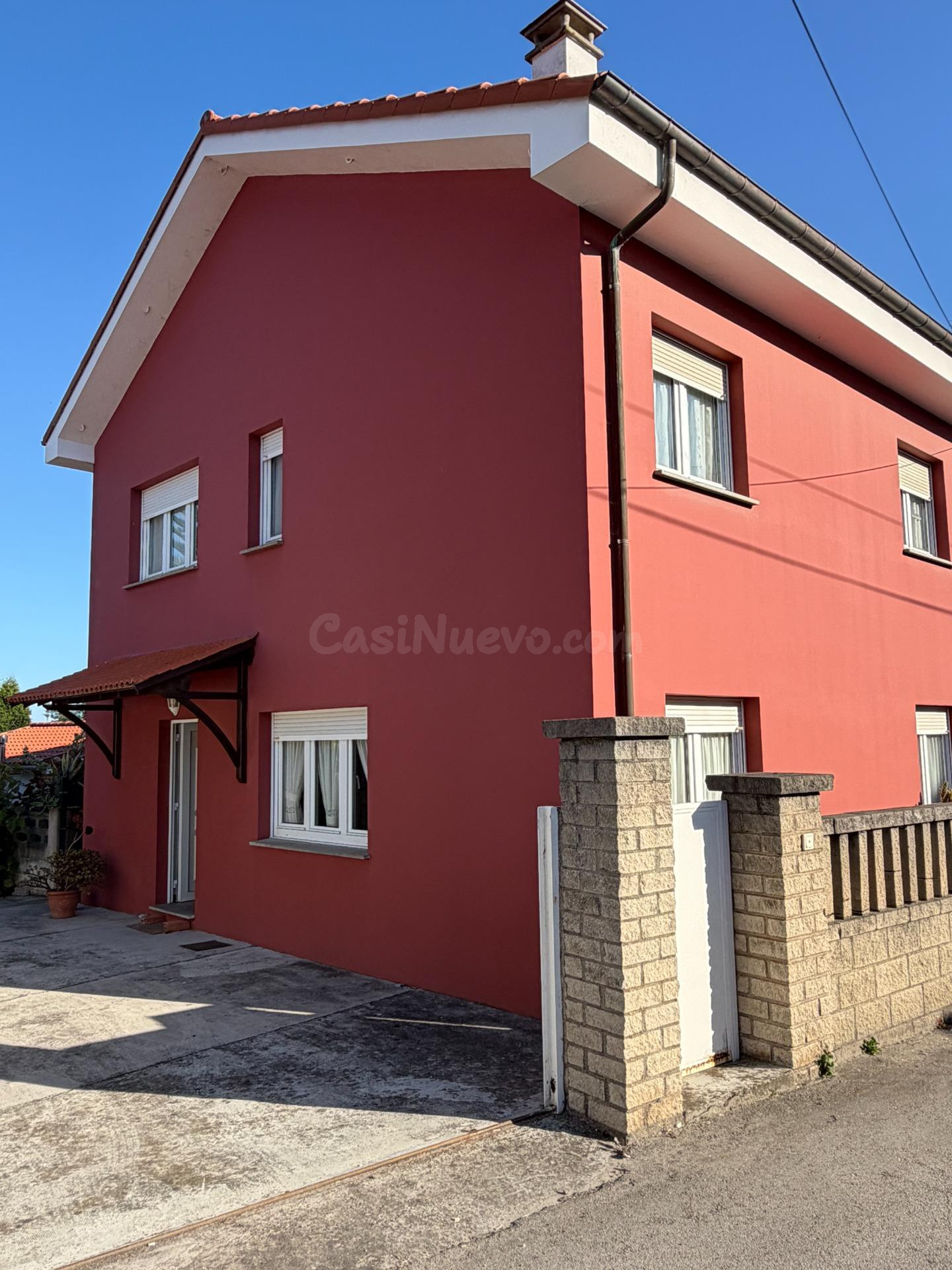 CASA EN MUROS DE NALON RECONSTRUIDA