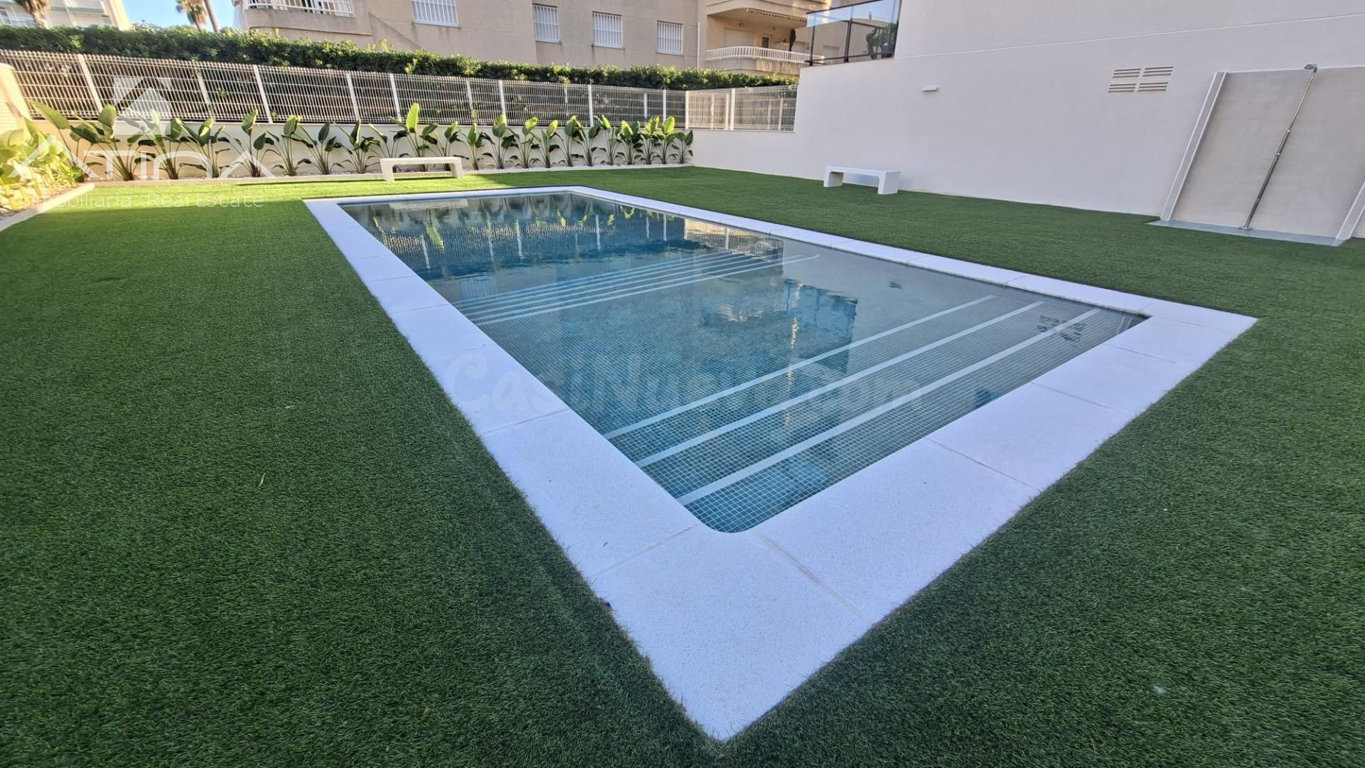 Ático dúplex en esquina, situado en una de las zonas más val - foto 4