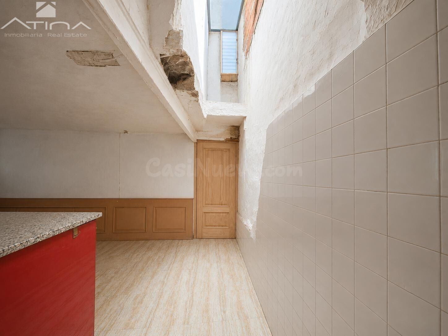 Casa de pueblo en venta en Ador con 2 terrazas y gran potenc - foto 4