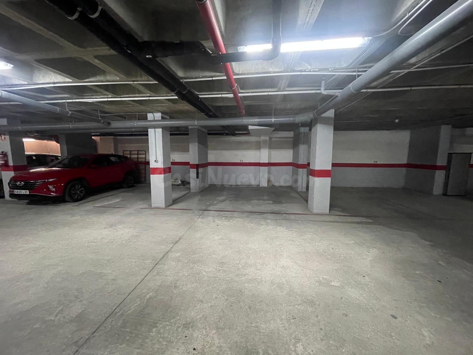 Amplia Plaza de Garaje en Benidorm - ¡Tu Espacio Ideal!