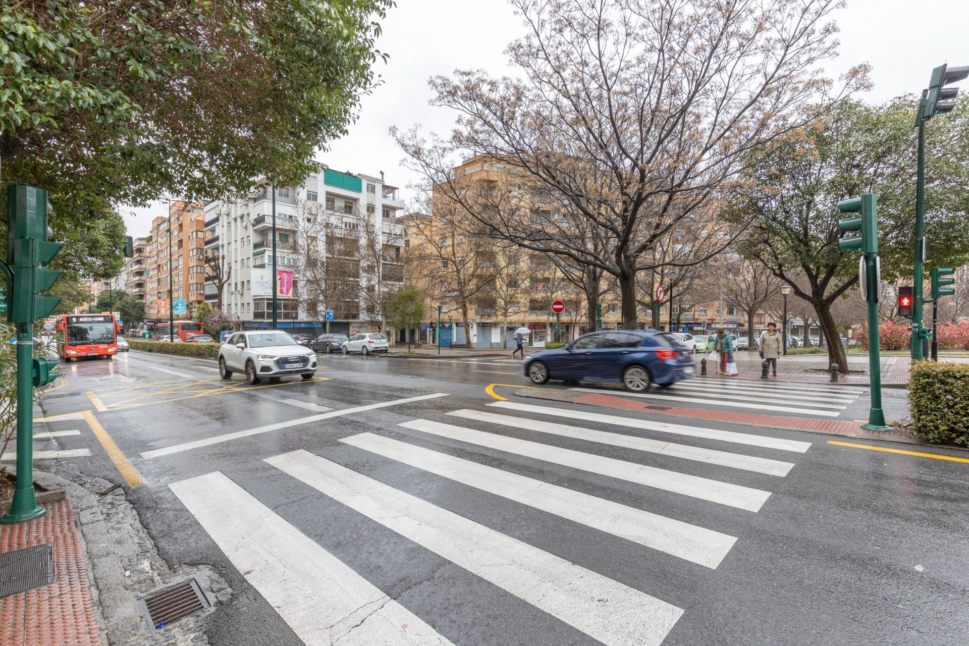 PISO DE 4 DORMITORIOS EN CAMINO DE RONDA