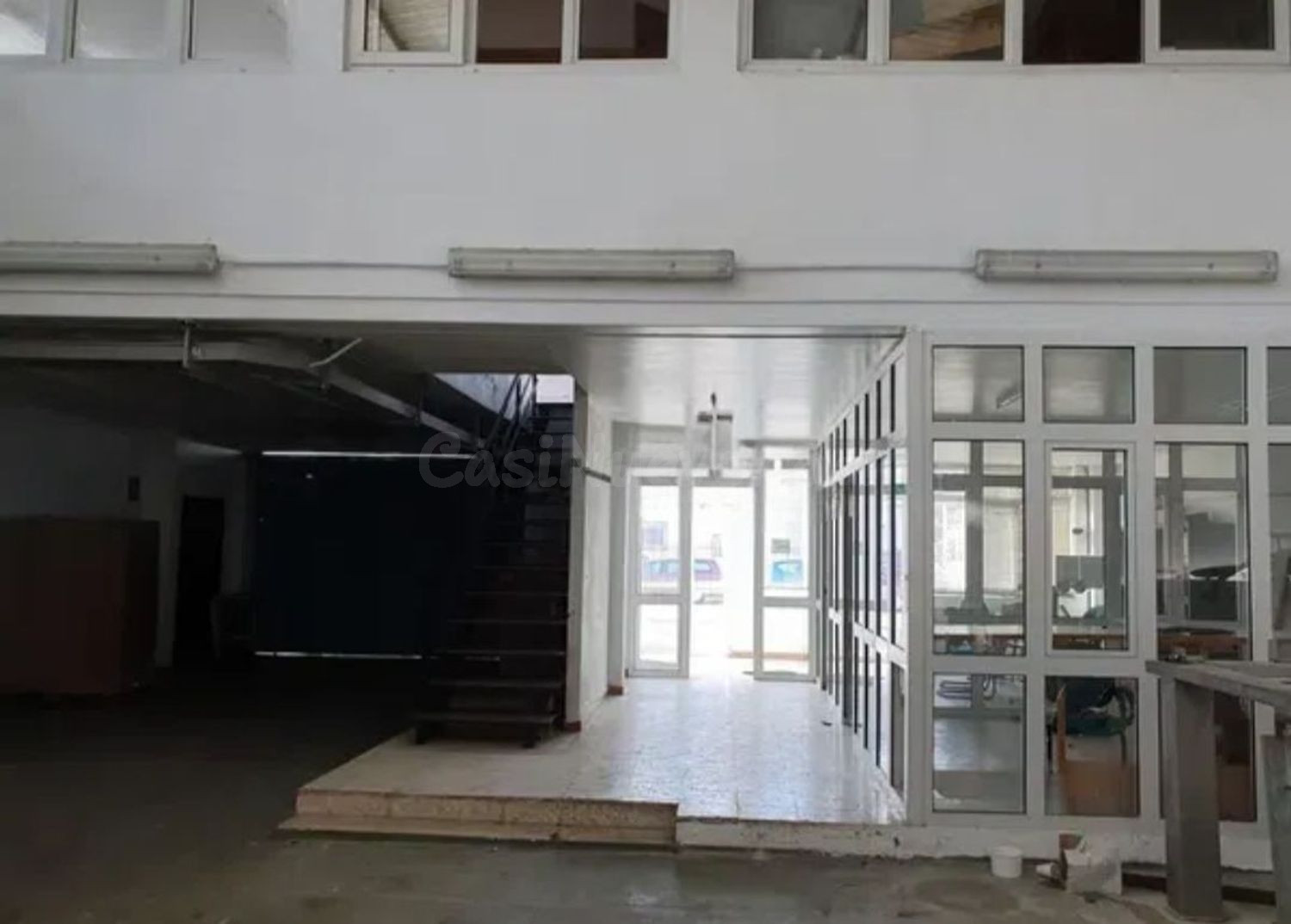 Local comercial 1500m² en venta - Northern spain - foto 2
