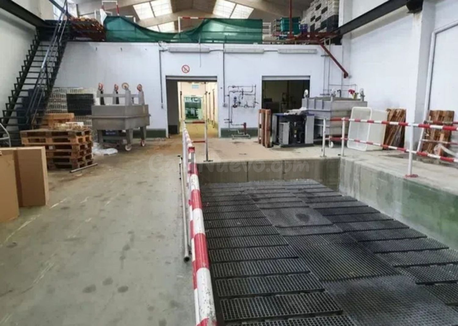 Local comercial 1500m² en venta - Northern spain - foto 4