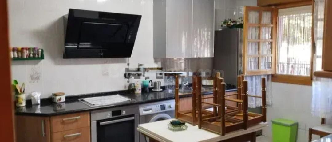 Acogedor Chalet en Pradanos de Bureba - Ideal para Entrar a  - foto 3